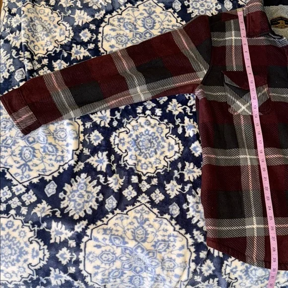 Men's or Women’s Plaid Bomber Jacket in preloved but New Condition. Men’s Large. - Picture 6 of 14